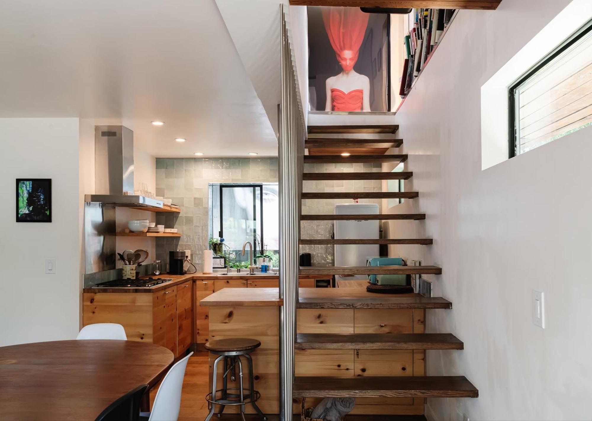 Venice Beach Studio With Large Private Patio Steps To The Beach Los Angeles Bagian luar foto