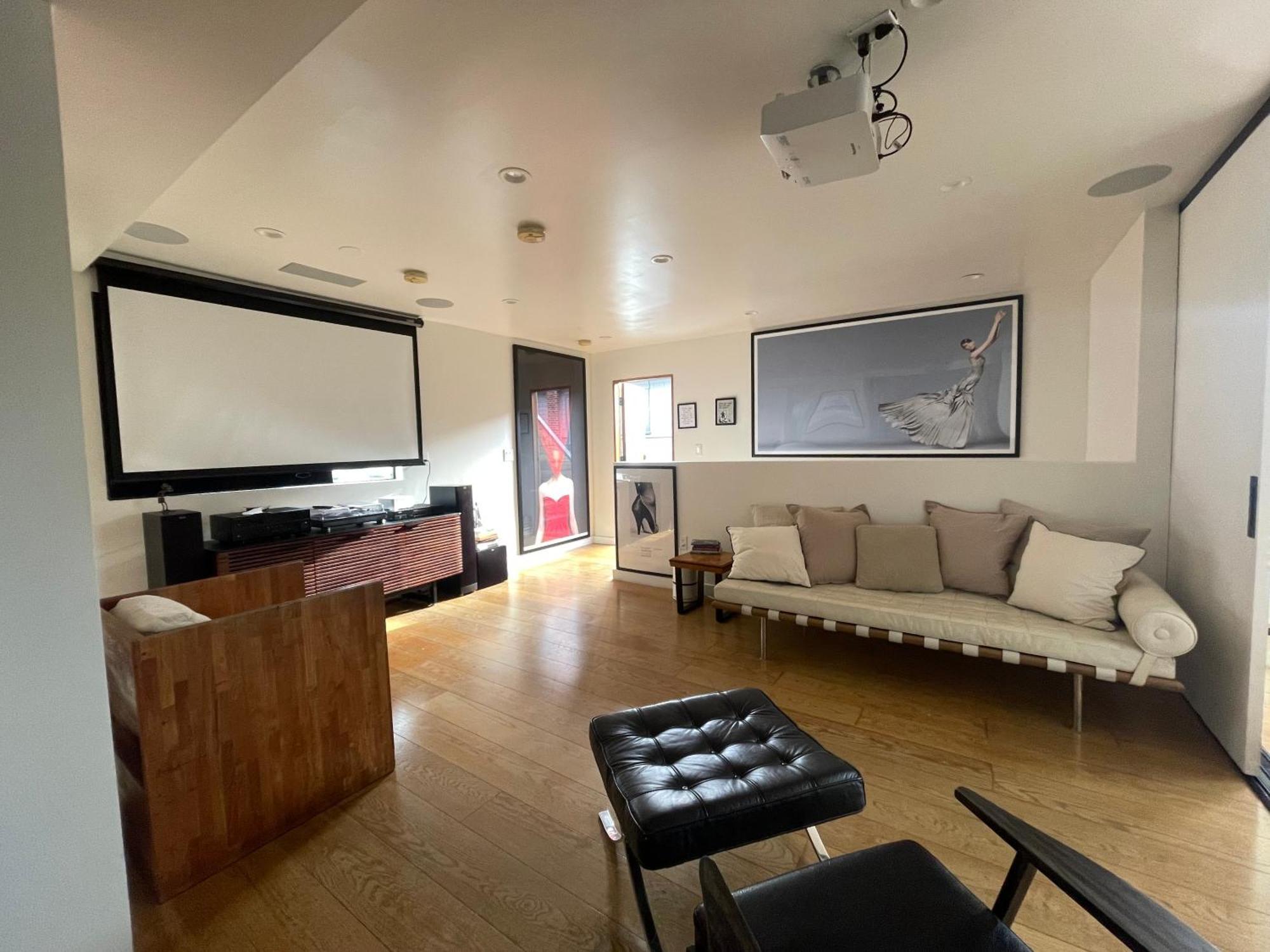 Venice Beach Studio With Large Private Patio Steps To The Beach Los Angeles Bagian luar foto